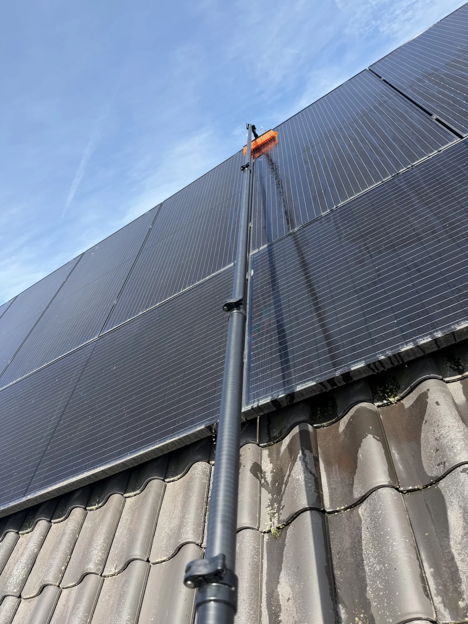 Zonnepanelen na professionele reiniging – realisatie 3